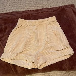 NWT Vici corduroy high waisted shorts